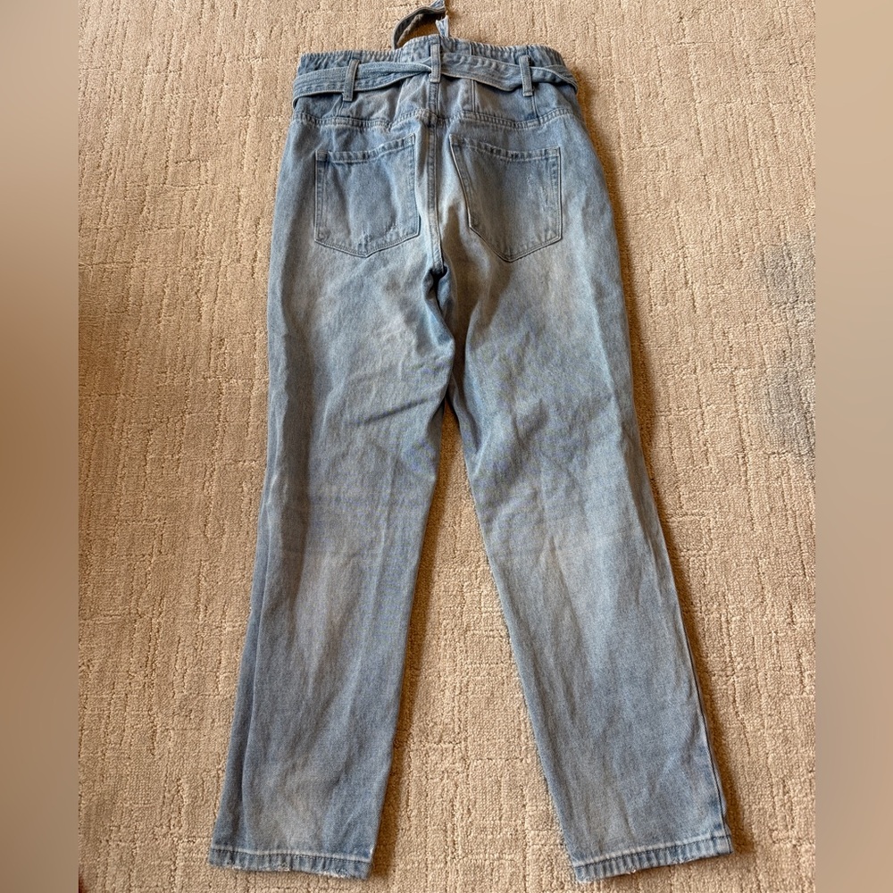 Vervet Distressed, Belted Blue Jeans for Women - Picture 4 of 7